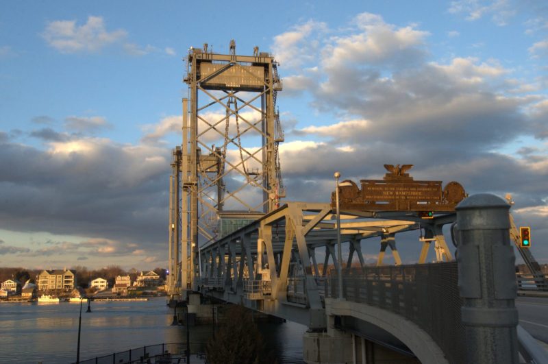 MemorialBridge-scaled